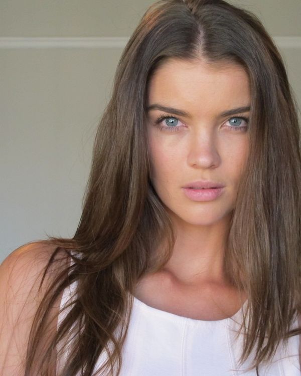 Natasha Barnard - Mega Model Agency